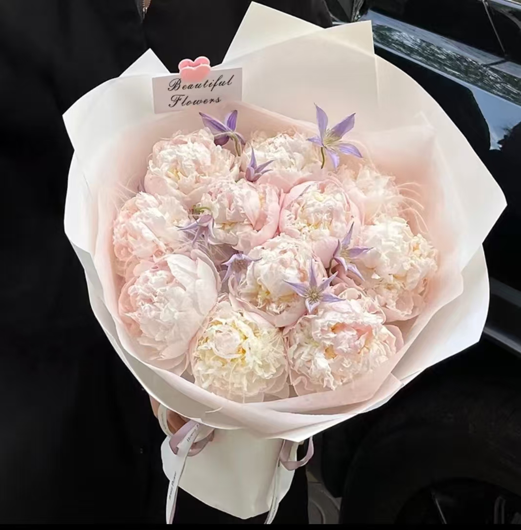 约会花束【羞涩女王】11枝粉色芍药混搭花束送女友送老婆送爱人鲜花